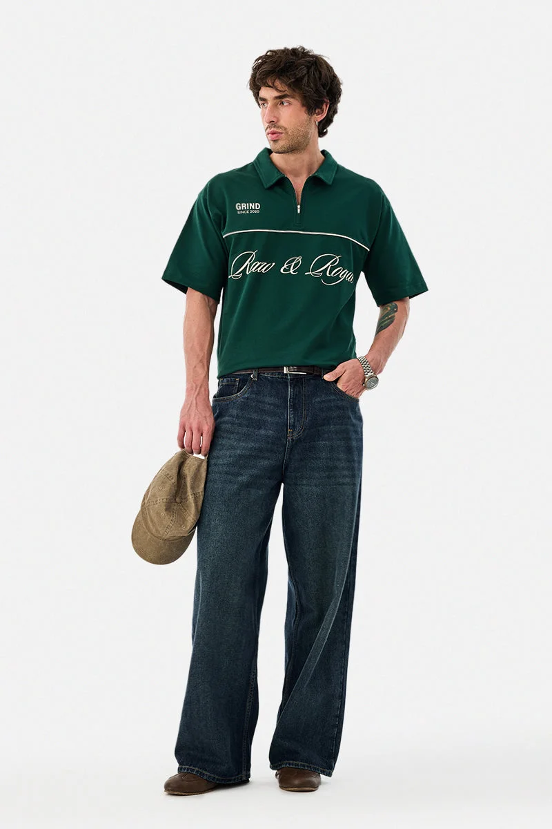 سنيتش تيشيرت بقصة واسعة بياقة بسحاب وطبعة